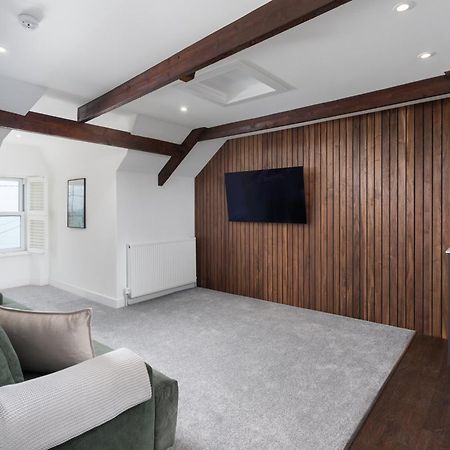 Luxury Modern Suite In Marazion With Parking Eksteriør bilde