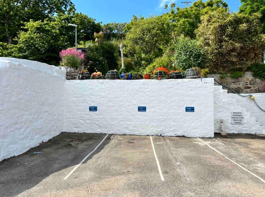 Luxury Modern Suite In Marazion With Parking Eksteriør bilde