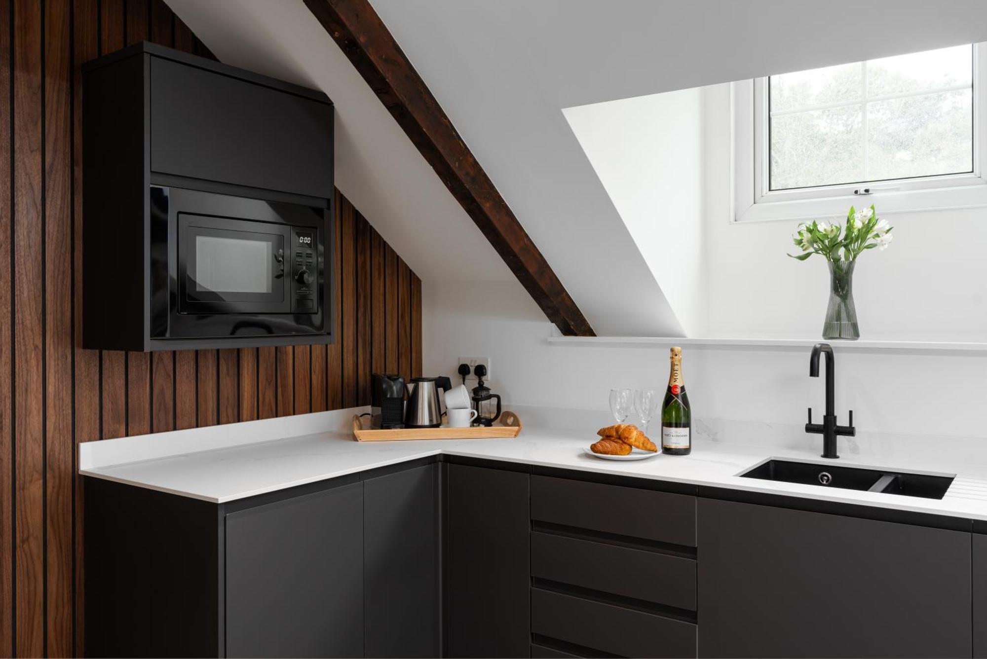 Luxury Modern Suite In Marazion With Parking Eksteriør bilde